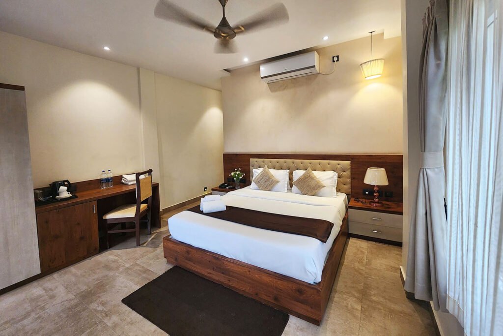 oxytelresorts,murti