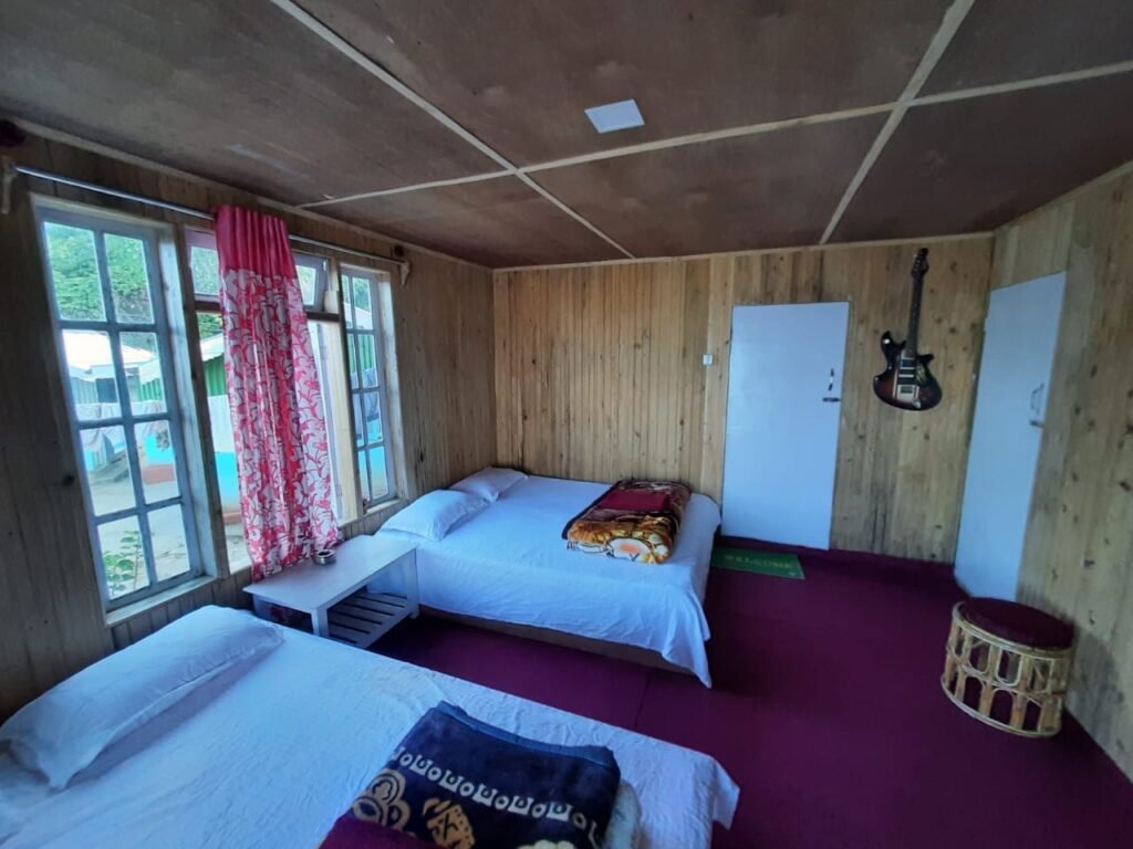 Hill Castle Homestay, Dawaipani