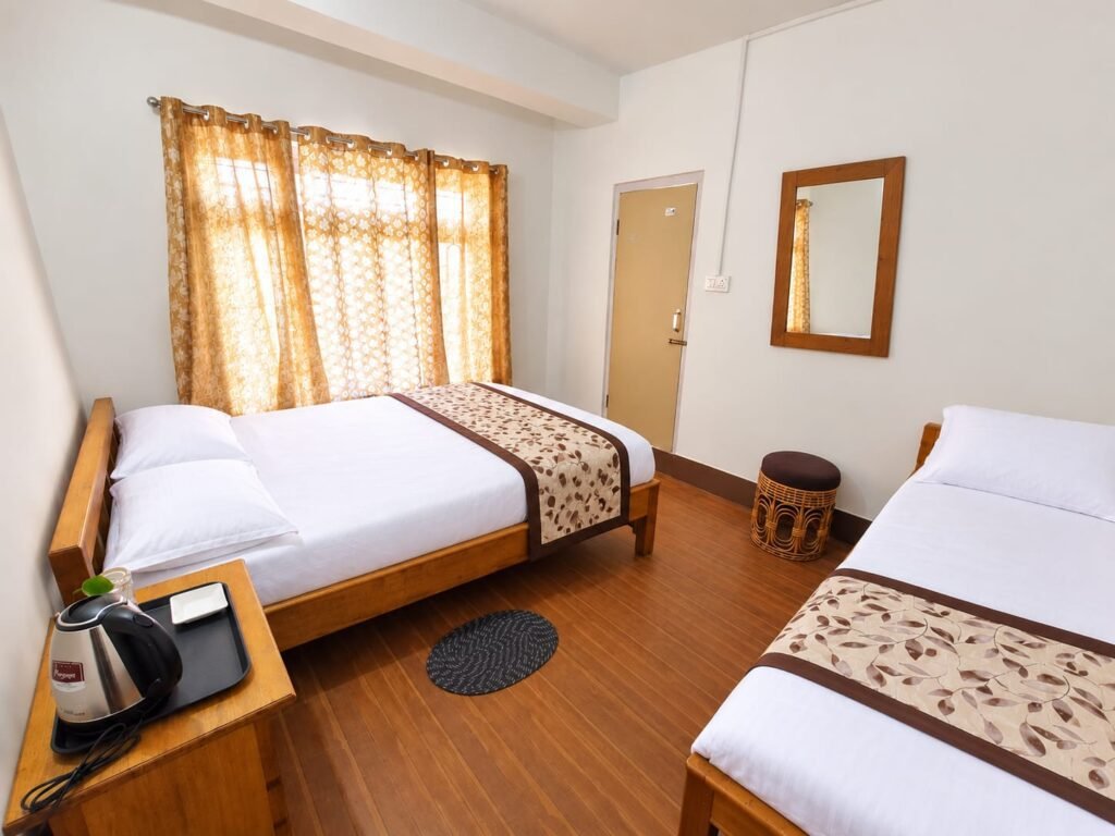 Naina Homestay,Charkhole