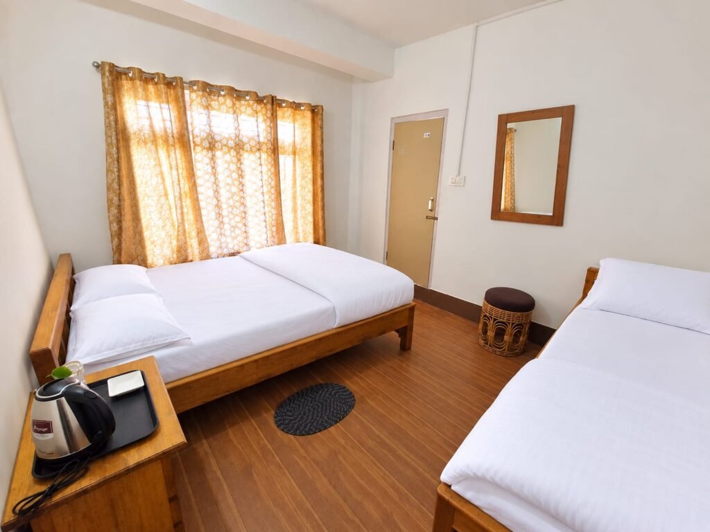 Naina Homestay,Charkhole