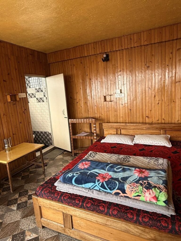 Anugraha Homestay,Takdha