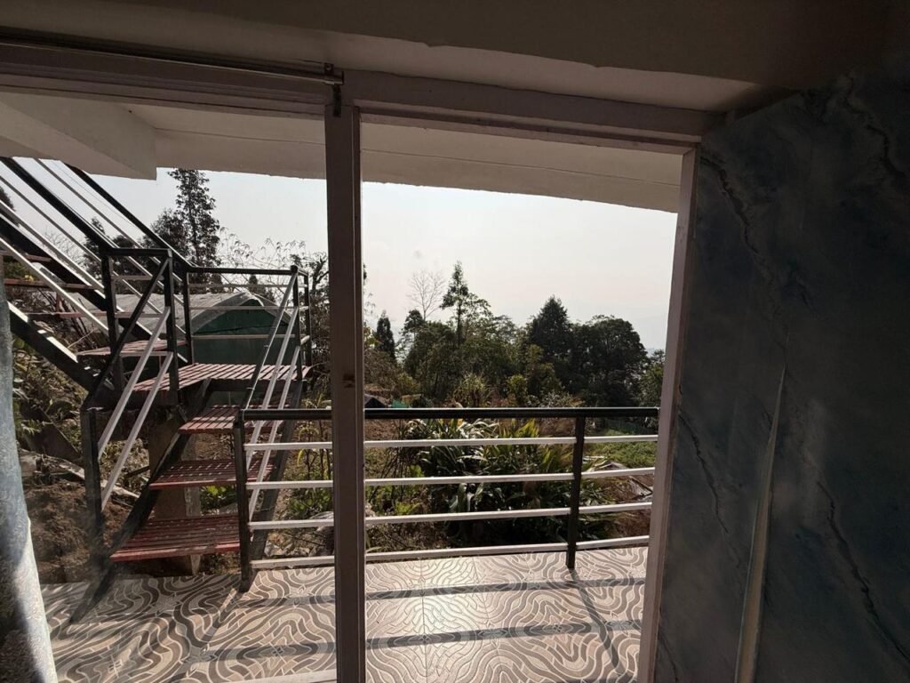 Anugraha Homestay,Takdha